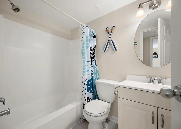 Holiday home Uptown Ocean 2br W/ Pool! Ocean City